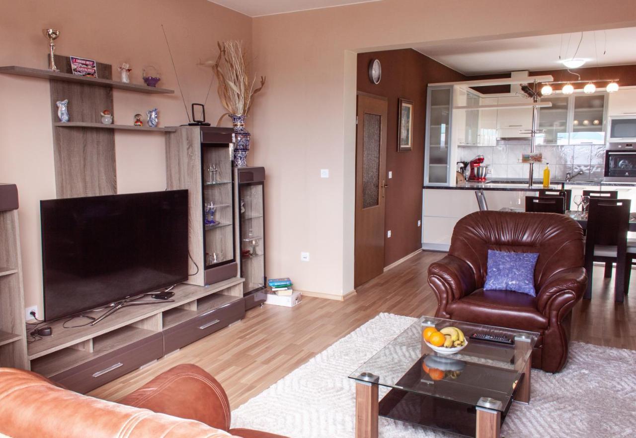 Apartment Juric Kastel Novi Luaran gambar