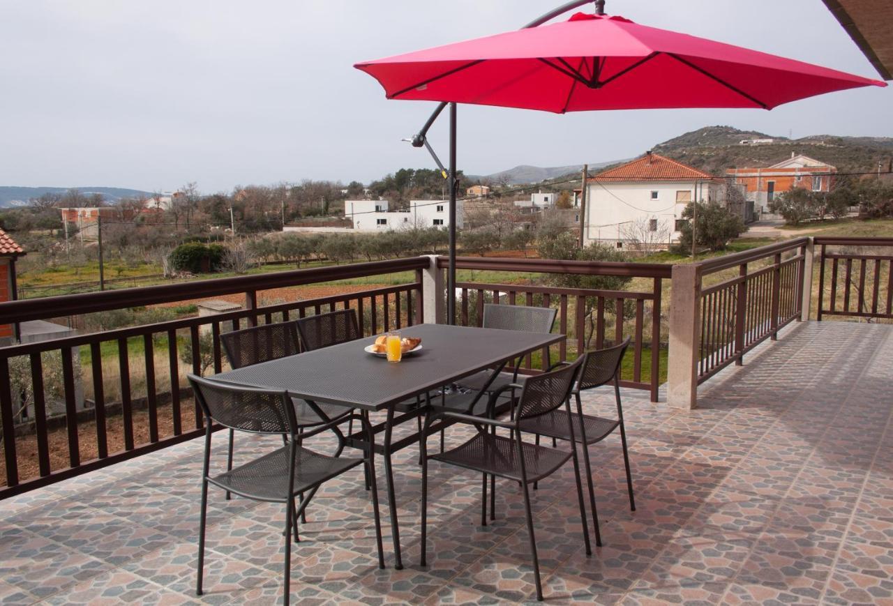 Apartment Juric Kastel Novi Luaran gambar