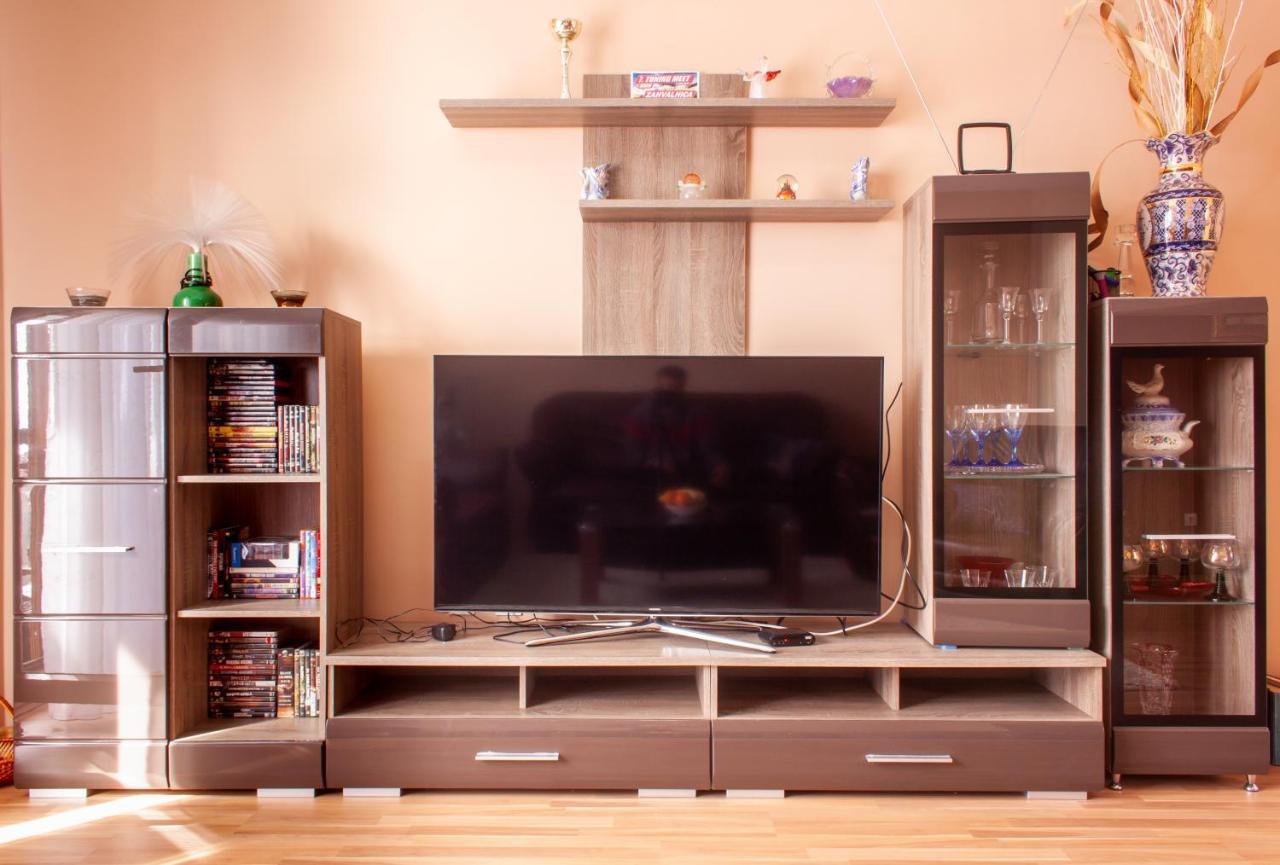 Apartment Juric Kastel Novi Luaran gambar